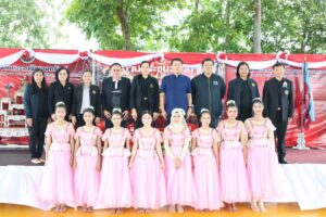 พบปะรองผู้ว่าราชการ